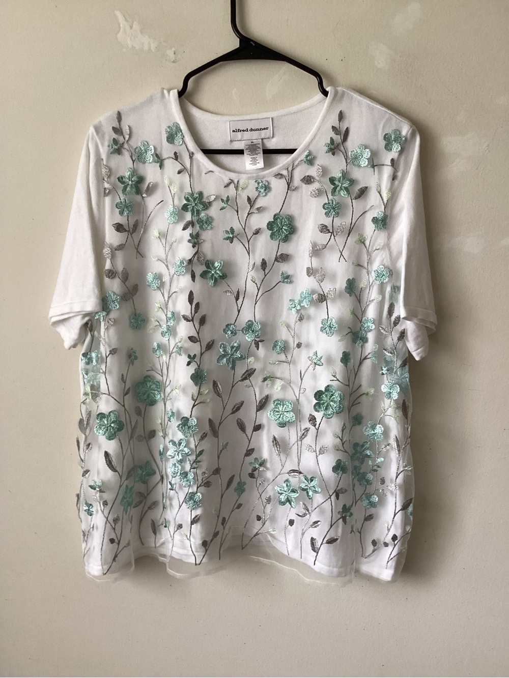 Alfred Dunner White Short-Sleeve Tee with Mint Floral Embroidery